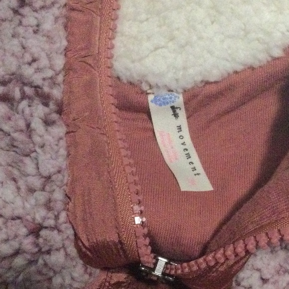 NWOT Free People Movement size large BFF fleece - Picture 4 of 7